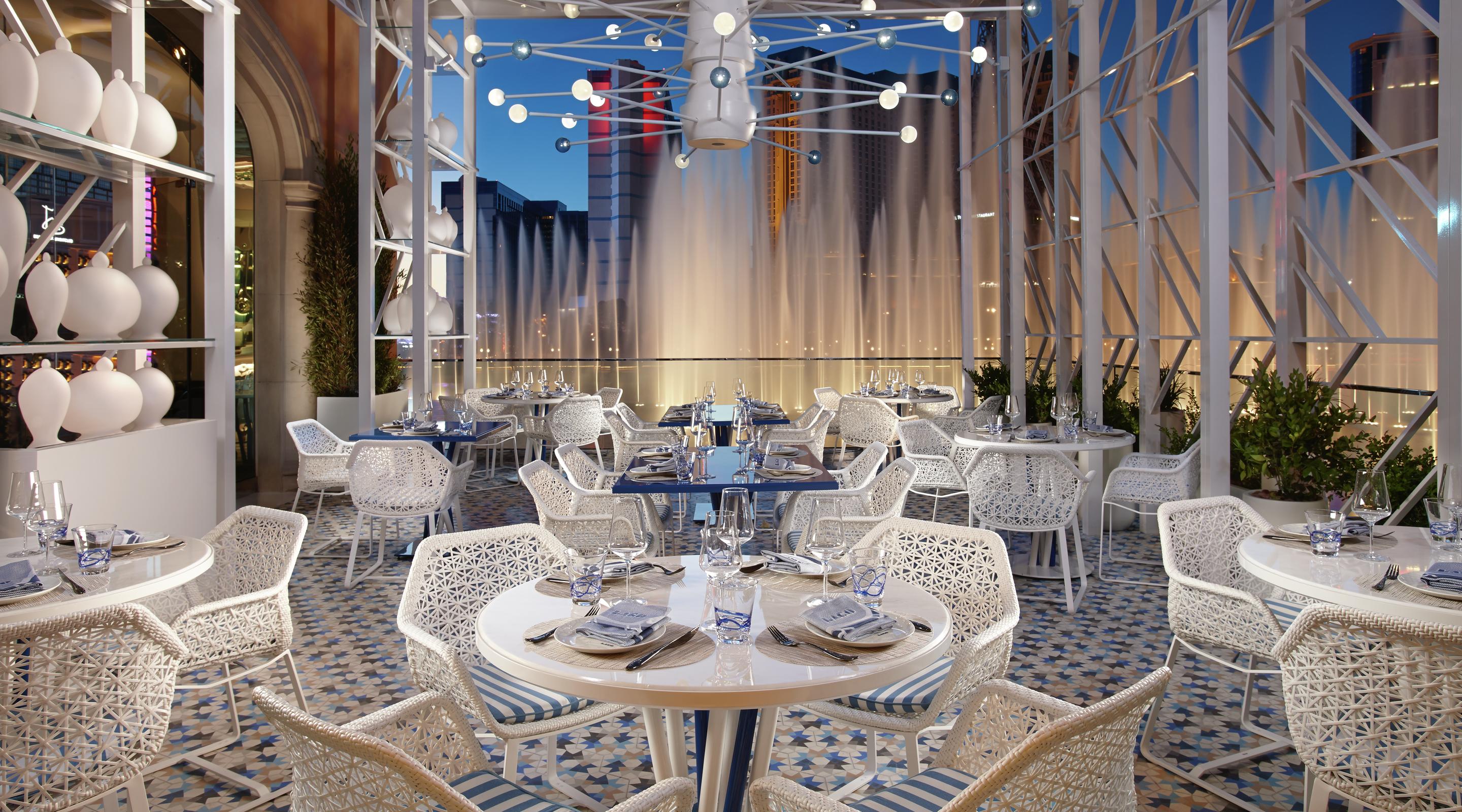 Bellagio Restaurants Lago Patio Architecture.tiff